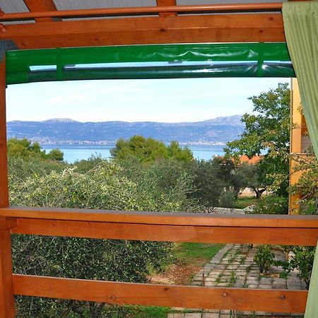 Apartments Villa Annika Slatine Εξωτερικό φωτογραφία
