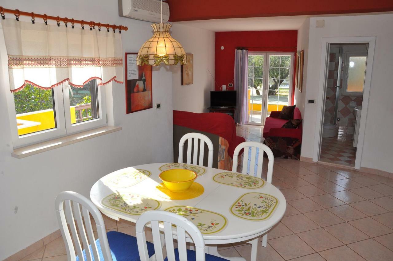 Apartments Villa Annika Slatine Εξωτερικό φωτογραφία