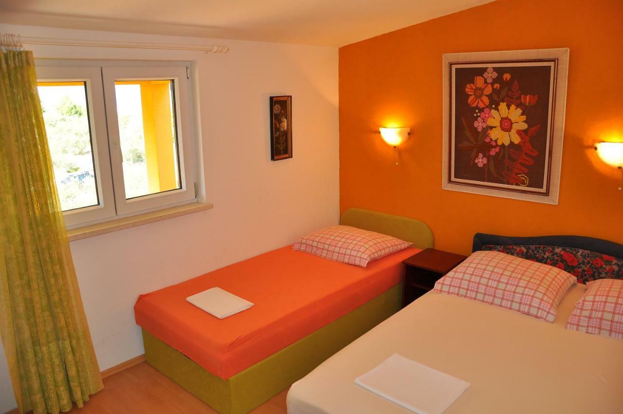 Apartments Villa Annika Slatine Εξωτερικό φωτογραφία