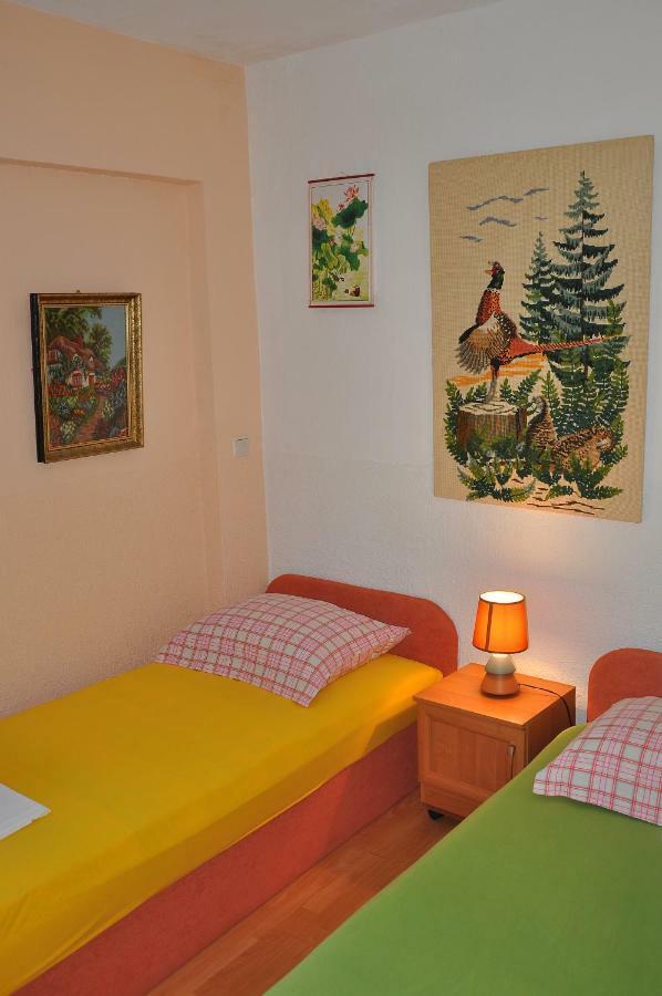 Apartments Villa Annika Slatine Εξωτερικό φωτογραφία