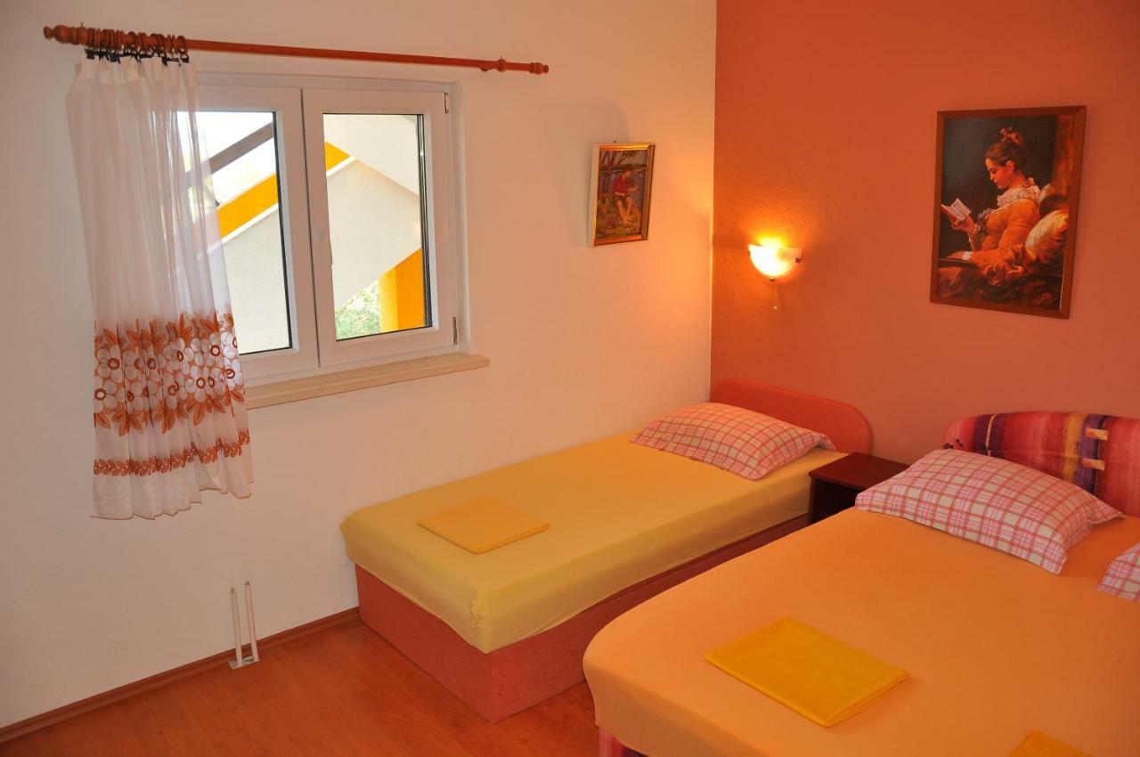 Apartments Villa Annika Slatine Εξωτερικό φωτογραφία